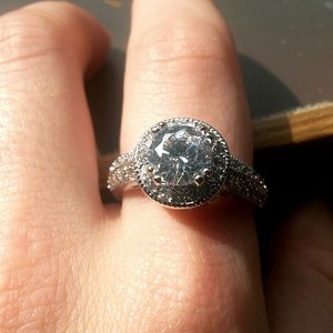 *NWOT* Silver CZ Diamond engagement ring